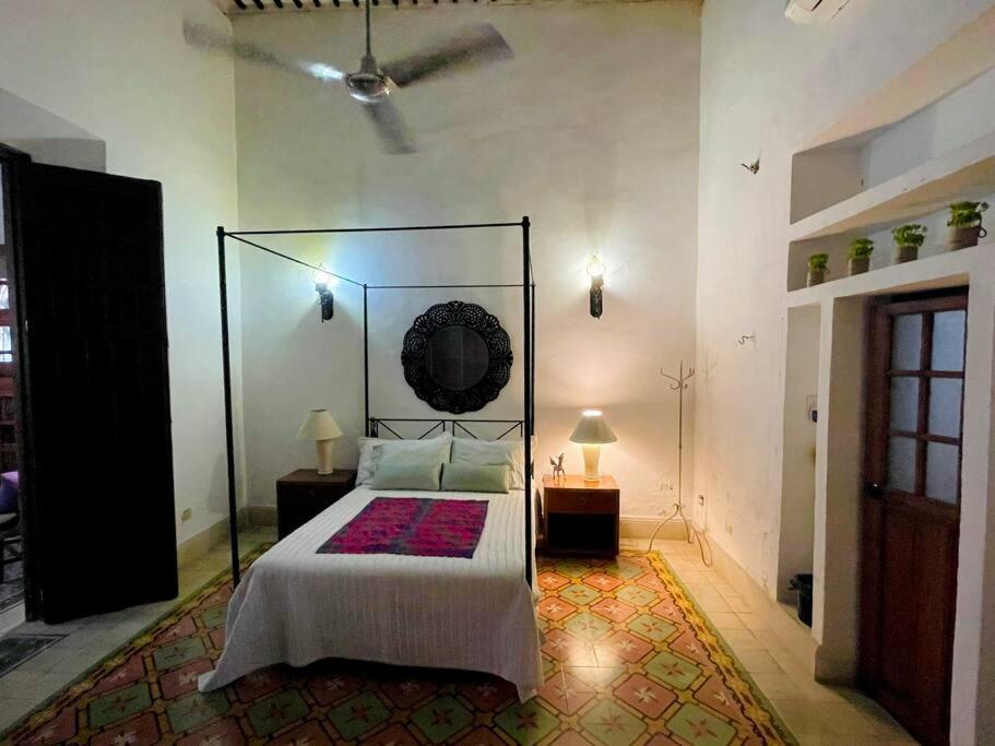 House Dzalbay Santa Lucia With Hot Tub Villa Merida Bagian luar foto